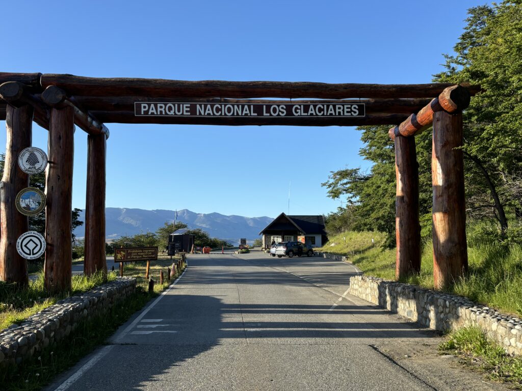 Entrée du Parc National Los Glaciares près du Perito Moreno en Patagonie, Argentine.